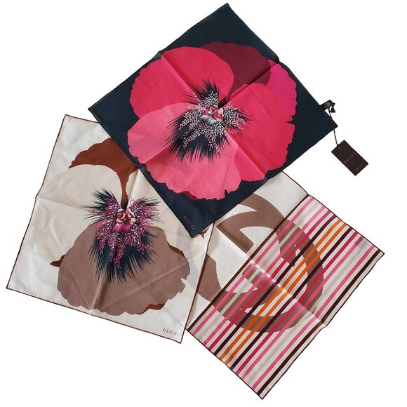Gucci Other - GUCCI SET OF POCKET SQUARES HANDKERCHIEVES FLORAL INTERLOCKING G COTTON 17"